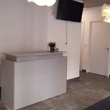 Cozy - Banera Hidromasaje Vendégház *