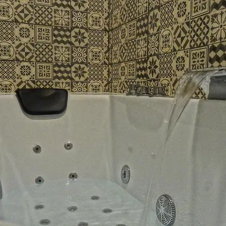 Cozy - Banera Hidromasaje *