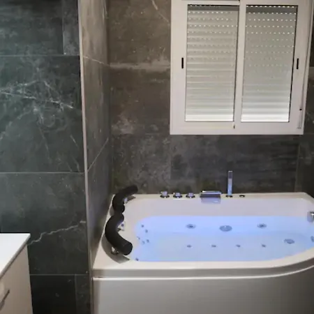 Cozy - Banera Hidromasaje 瓦伦西亚