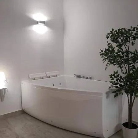 Cozy - Banera Hidromasaje 招待所 *