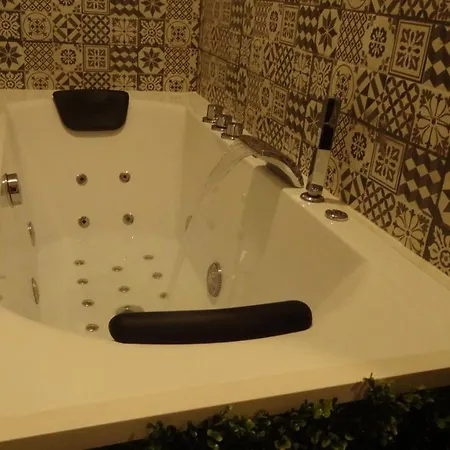 Konukevi Cozy - Banera Hidromasaje
